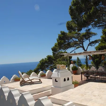 Villa Capri Villa *